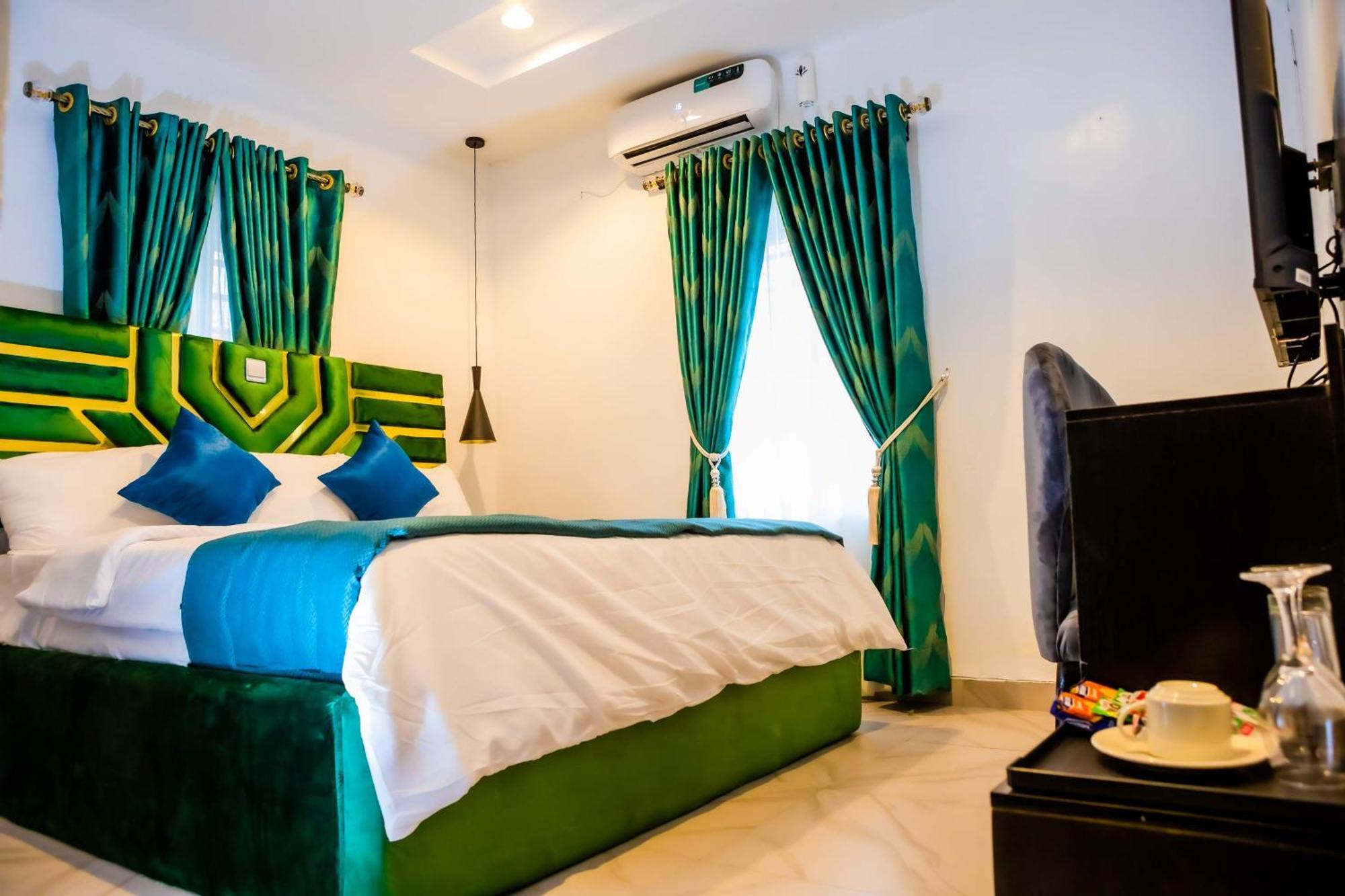 El Elyon Hotel And Suites Lagos Zewnętrze zdjęcie