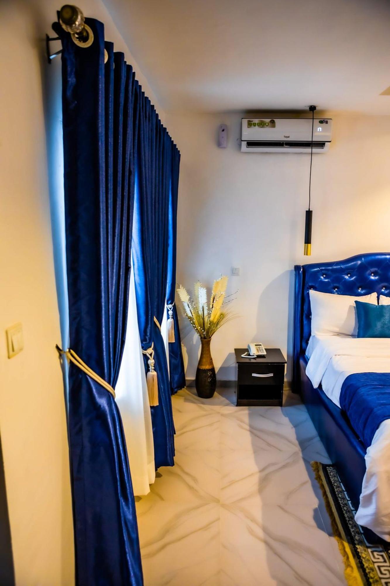 El Elyon Hotel And Suites Lagos Zewnętrze zdjęcie